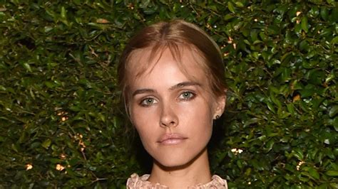 Isabel Lucas Nude Photos & Naked Sex Videos